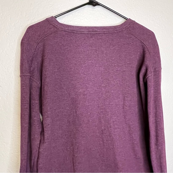 Eddie Bauer Waffle Knit Purple Long Sleeve Women's V-Neck Top Size Medium - Picture 11 of 14